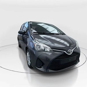 Toyota Yaris LE d'occasion de 2017 - Product Image 1