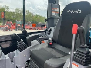 Mini excavadora Kubota 2024 de 4 toneladas, excavadora sobre orugas, Eaton, buena fuerza de trabajo, motor clave, bomba, caja de cambios, PLC, - Product Image 2