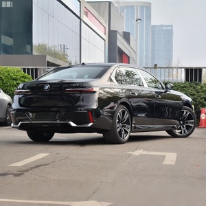 BMW Serie 7 735Li/740Li, Paquete Luxury/M Sport, G70, 4.1-6L Turbo, Sedán de 4 Puertas y 4 Asientos, Tracción Trasera, Automático, Gasolina, Auto Usado, Panorámico - Product Image 2