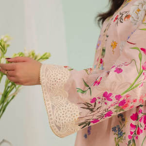 Shalwar Kameez Pakistaní Tradicional de Diseño Personalizado, Cómodo, de Algodón Suave, en Varios Colores para Mujer - Product Image 3