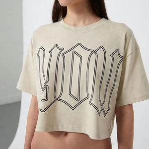 Camiseta Corta de Estilo Urbano para Mujer, Informal, de Tela Suave y Transpirable, para Uso Diario en Verano, Moderna, Inspirada en la Juventud - Product Image 1