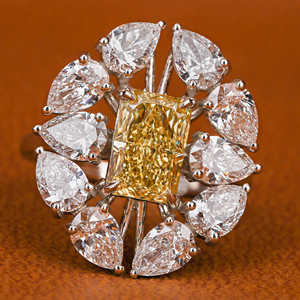 Forma de Flor Amarillo corte radiante laboratorio creado diamante 18KT oro sólido anillo de compromiso bisel clásico ajuste lujoso regalo para - Product Image 1