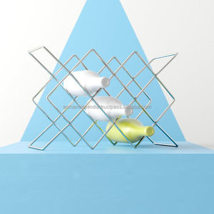 Elegante y Único Porta Botellas de Vino Chapado en Oro Estilo Ciclo, Diseño Elegante, Perfecto para Almacenamiento de Vino, Bares y Fiestas, de la India - Product Image 6