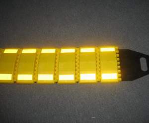 कारखाने प्रत्यक्ष आपूर्ति उच्च शक्ति संपीड़न-प्रतिरोधी गति बम्प्स, पोर्टेबल राजमार्ग सुरक्षा रोल-टाइप स्पीड बैम्प्स - Product Image 5