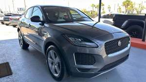 Jaguar E-PACE P250 SE AWD Plus 2020 Usado en Buen Estado, Sin Accidentes, Volante a la Izquierda/Derecha - Product Image 4