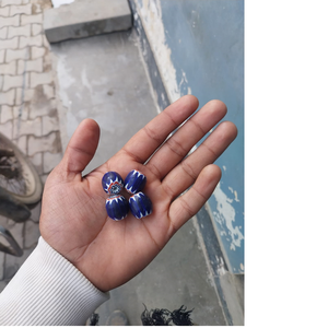 Perles de verre à chevron bleu blanc et rouge faites à la main sur mesure de 10 mm pour les créateurs de bijoux en perles et les magasins de perles pour la revente - Product Image 1