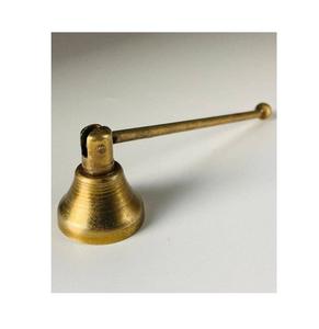 Éteignoirs à bougies en métal de qualité supérieure, idéaux pour manipuler les bougies délicates, garantissant la sécurité, l'élégance et un charme d'ambiance durable à la maison. - Product Image 1