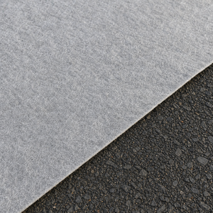 <span class=keywords><strong>Rouleau</strong></span> de tissu géotextile gris non tissé pour l'entretien routier, l'isolation des serres et la rétention de l'humidité - Product Image 4