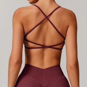 Sujetador Deportivo Personalizado al por Mayor para Mujer, Color Personalizado, Alta Calidad, Nailon o Poliéster, Cómodo para Yoga y Fitness - Product Image 6