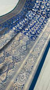 Hecho a medida en atractivos saris de seda de brocado de color púrpura con bordes dorados tejidos de telas de seda pura para reventa por tiendas - Product Image 3