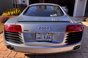 สภาพดีเยี่ยม รถมือสอง ปี 2009 ออดี้ R8 คูเป้ เครื่องยนต์ V8 - Product Image 2