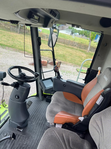 Moissonneuse-batteuse CLAAS LEXION 600 pour blé, machine agricole sur chenilles, 2009 - Product Image 2
