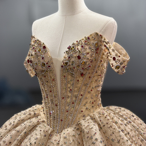 Vestido de Quinceañera de Lujo 1548, Dorado, con Cuentas, Apliques de Cristal, Estilo Princesa, Largo hasta el Suelo, con Corsé, para Chicas de 15 Años - Product Image 5