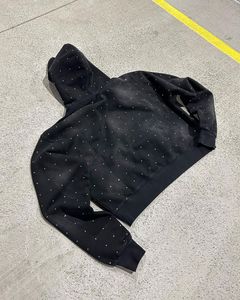 Sweat à capuche personnalisé surdimensionné avec paillettes et strass, avec grande fermeture éclair baggy, accessoire de mode unique et élégant en coton coréen - Product Image 4