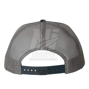Casquette snapback classique, design brodé élégant, ajustable, idéale pour le sport et les tenues décontractées. - Product Image 6