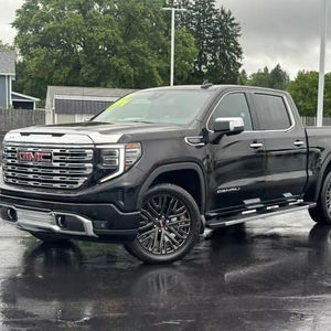 GMC Sierra 1500 Denali Usada de 2024 - Product Image 1