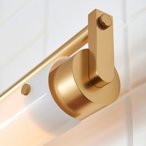 Applique murale amoureuse Illumination romantique qui projette des lueurs intimes chaudes pour enchanter les espaces et évoquer une ambiance passionnée - Product Image 4