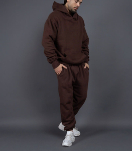 Survêtement ample à la mode pour hommes, ensemble de vêtements deux pièces à coupe décontractée, sweat-shirt, haut et pantalon, parfait pour une tenue décontractée - Product Image 1