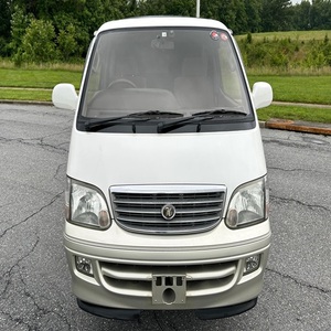 Toyota Hiace Super Custom Living Saloon EX 4WD d'occasion, conduite à gauche/droite, modèle 2000 - Product Image 1