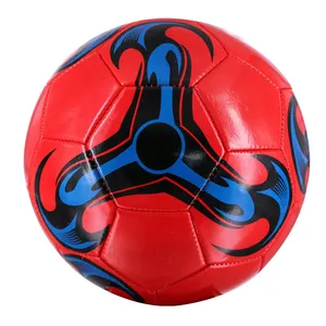 Futbol eğitimi için PU futbol topu, 2024 yeni ürün döküm boyutu 5 PU, fabrika fiyatı