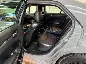 Chrysler 300 Touring 2018 d'occasion, propre - Product Image 4