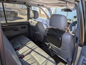 Toyota Land Cruiser Prado TZ d'occasion de 1998 en excellent état, prêt à être expédié - Product Image 4