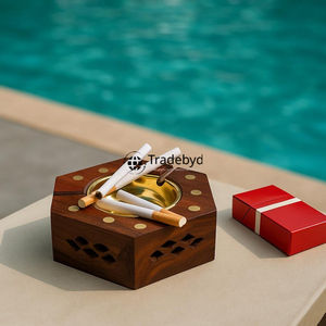 Tradebyd Cendrier en bois écologique fait à la main Cendrier rustique Décor à la maison parfait Support pour fumer pour les fumeurs - Product Image 1