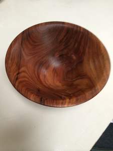 Bol de service rond en bois au design classique fait à la main Bol à salade et à fruits au fini naturel pour vaisselle personnalisable - Product Image 5