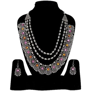 Collier traditionnel afghan fait à la main en laiton avec des perles de diamant, ethnique, tribal, culturel, vintage, tendance, écologique, accessoire de mode - Product Image 1