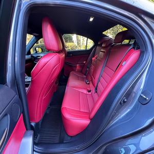 ¡Oferta Imperdible! Lexus IS 500 Premium 2023 Súper Limpio, Inspeccionado, Motor V8 de 472 hp, Color Gris Cloudburst, Sedán de Lujo - Product Image 4