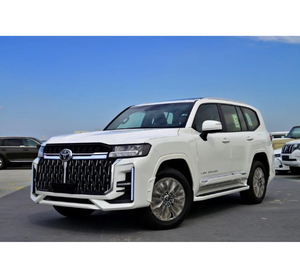 Toyota Land Cruiser 300 Sahara Edition GXR V6 4.0L Essence 4x4 5 places Conduite à gauche Cuir Automatique Euro VI d'occasion 2024 - Product Image 1