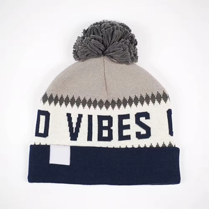 Gorro de Invierno Unisex Ajustable con Puño, Diseño 2026, Logotipo Bordado Personalizado del Equipo, 100% Acrílico, Tejido Plano, con Pompón Deportivo - Product Image 1