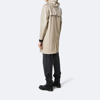 Veste de pluie à capuche confortable et décontractée pour l'hiver, style streetwear, 100% nylon, tissu respirant antibactérien, logo frontal simple, pour l'extérieur