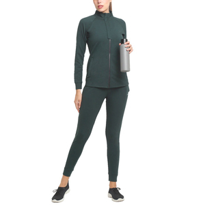 Ensemble de survêtement décontracté pour femmes le plus vendu ensemble de deux pièces sur mesure et coupe ajustée survêtements pleine longueur pour femmes - Product Image 1