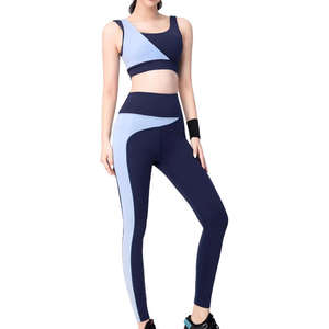 Ensemble de yoga anti-rides de haute qualité pour femmes dernière tendance Ensemble de yoga léger et confortable pour femmes à prix réglable - Product Image 1