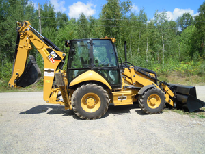 รถตักล้อยาง CAT 420F, 420E สำหรับงานเกษตรและงานก่อสร้าง - Product Image 5