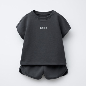 2025 haute qualité Logo personnalisé fille été short ensemble/coton ensemble court fille à manches courtes T-shirt et court deux pièces double ensemble - Product Image 1