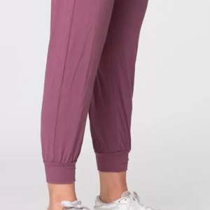 Pantalons de jogging pour femmes de qualité supérieure, coupe régulière, pantalons de survêtement, cordon élastique, logo central, broderie plate durable, décontracté - Product Image 4