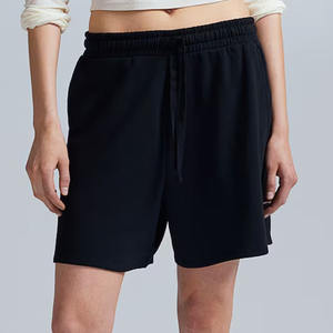 Short de sport à motif tendance pour femmes Matériau respirant avec fermeture à la taille élastique Techniques teintes unies 2026 - Product Image 1