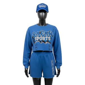 Ensemble sweat-shirt et short 100% coton de haute qualité pour femmes, en molleton de coton premium, haut court et short décontracté, logo personnalisé, ensembles pour femmes - Product Image 1