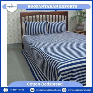 Best Selling Products 100% Organic Cotton <b>White</b> with Blue Floral Printed <b>Bed</b> <b>Spread</b> GOTS Certified At Cheap Price - Product Image 2
