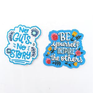 Parche Termoadhesivo de Tela Chenilla Bordada, Parche Personalizado Termoadhesivo, Parche Bordado en 3D con Logotipo de Diseñador, Pegatinas Bordadas para Coser - Product Image 6