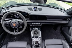 POR-SCHE 911 TARGA 4 GTS 2024 - Product Image 3