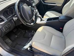รถยนต์มือสอง Volvo S60 T5 Dynamic ปี 2017 ราคาถูก ขาย - Product Image 3