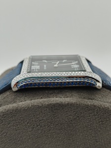 Reloj de diamantes de corte redondo de moissanita VVSCertified unisex hecho a mano para hombres y mujeres que personifican la vanguardia de la moda Hip Hop - Product Image 3