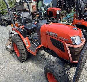Tracteur Kubota de haute qualité B2320 4x4 23Hp tracteur agricole avec chargeur expédition rapide disponible - Product Image 3