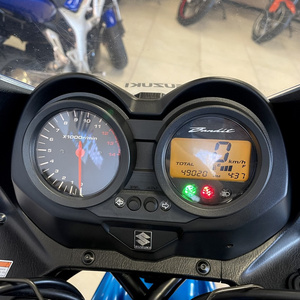 Motocyclettes de tourisme haut de gamme Suzuki GSF 650 Bandit - Product Image 2