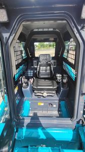 รถตักล้อยาง SWL2820 Spartan 2.8T ปี 2025 เครื่องยนต์ดีเซล Kubota ประสิทธิภาพสูง พร้อมปั๊มและลูกปืน - Product Image 3