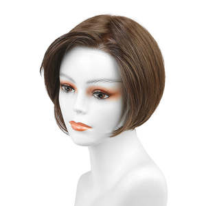 วิกผมสังเคราะห์แบบไม่ต้องใช้กาว Kyla-DWY ทรง Pixie Cut ทำจากเส้นใยทนความร้อนสูง  แบบ Mono Skin Weft Lace Front  สามารถปรับแสกผมได้  ถักเปียสูง - Product Image 5
