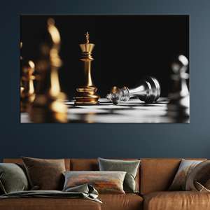 Cuadro en Lienzo Impreso de Estrategia Moderna: Victoria del Rey de Ajedrez Dorado, Lienzo Enrollado - Product Image 1